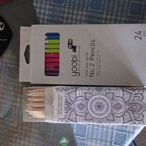 Yoobi 12and sheffield home 36 colored pencils